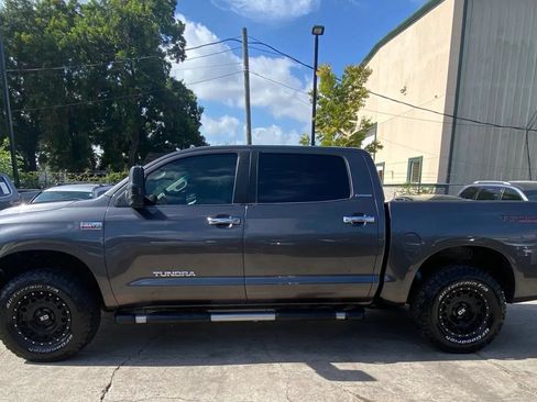 Used 2011 Toyota Tundra Limited w/ Memory Pkg RWD image 4