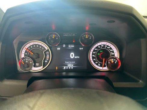 Used 2022 RAM 1500 Warlock AWD/4WD image 14
