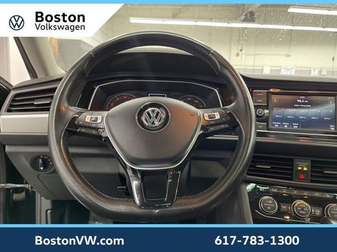 Used 2019 Volkswagen Jetta SE image 13