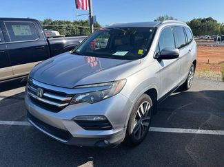 Used 2016 Honda Pilot Elite video 1