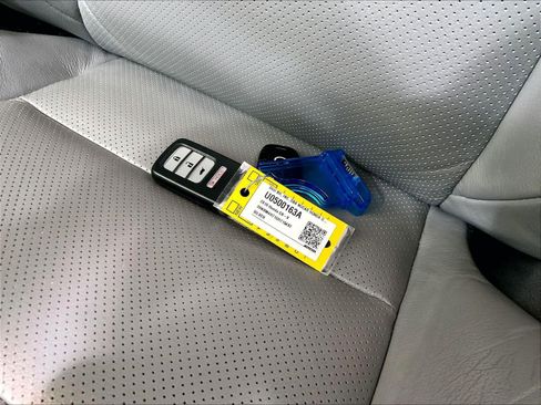 Used 2016 Honda CR-V EX-L image 31