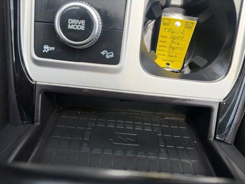 Used 2024 Ford Explorer ST w/ Equipment Group 401A AWD/4WD image 24