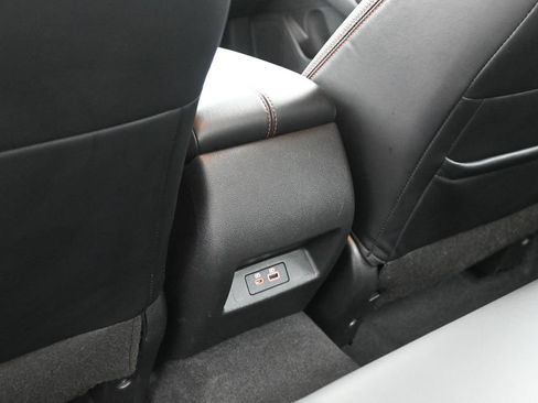 Used 2024 Nissan Altima 2.5 SR FWD image 14