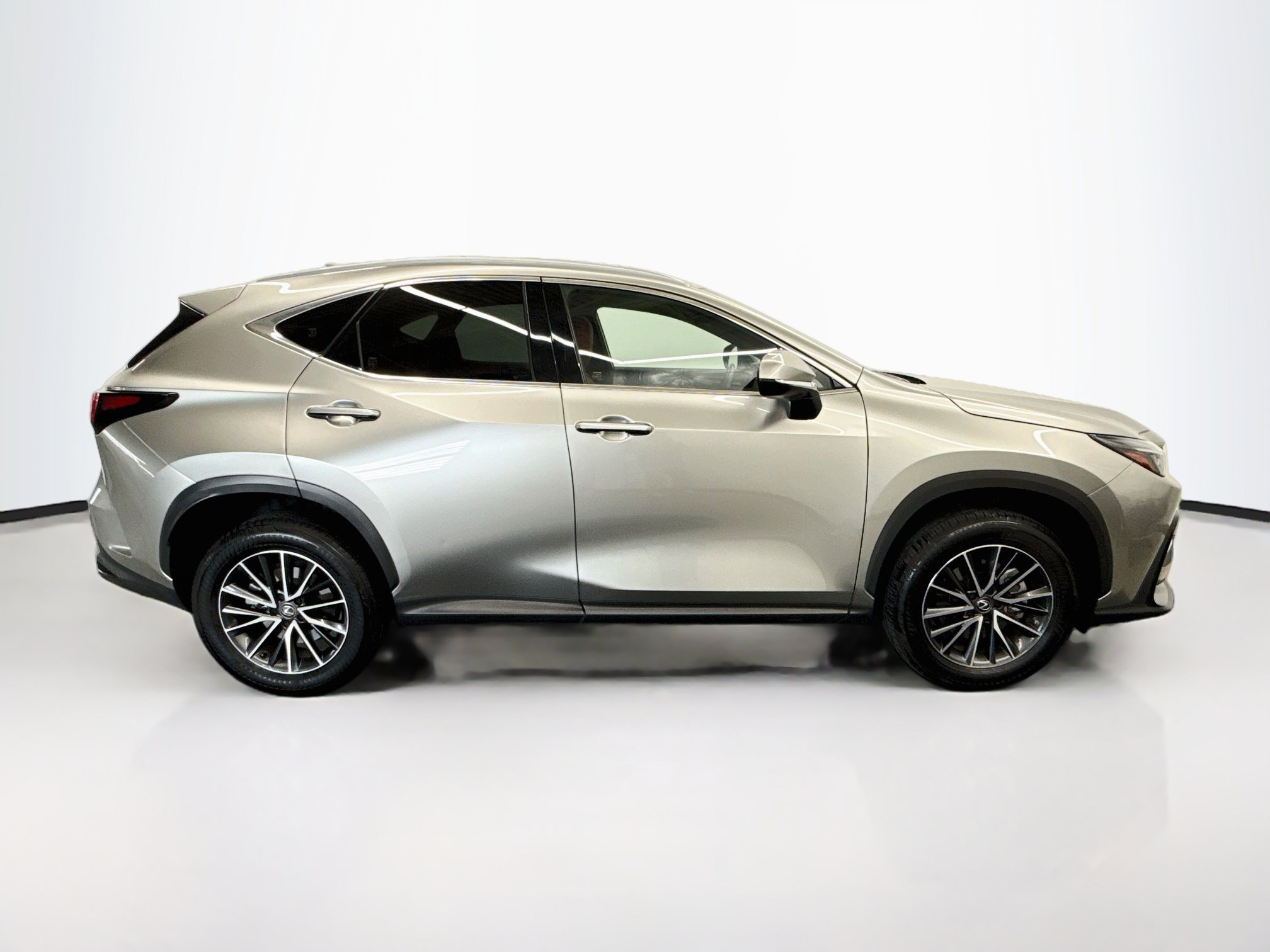Used 2024 Lexus NX 350 AWD w/ Cold Area Package image 10