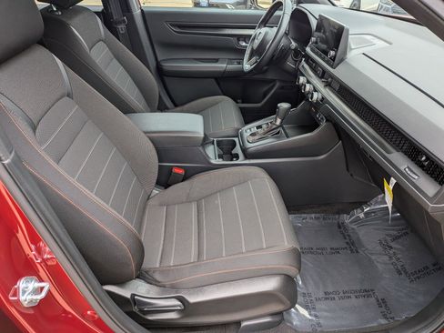 Used 2025 Honda CR-V Sport image 30