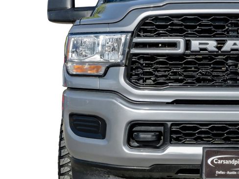 Used 2024 RAM 3500 Tradesman w/ Chrome Appearance Group image 50