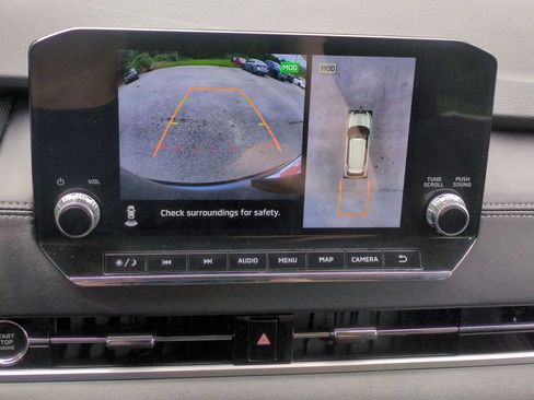 Used 2024 Mitsubishi Outlander AWD image 10