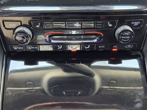 Used 2021 Jeep Grand Cherokee L Limited AWD/4WD image 18