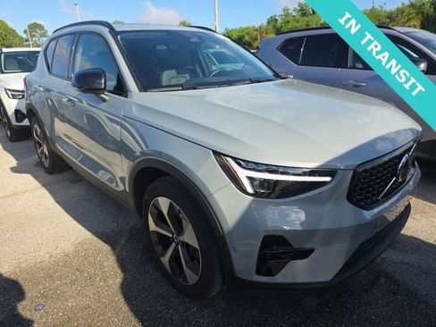 Used 2026 Volvo XC40 B5 Plus AWD/4WD image 1