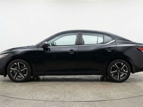 Used 2025 Nissan Sentra SV FWD image 5