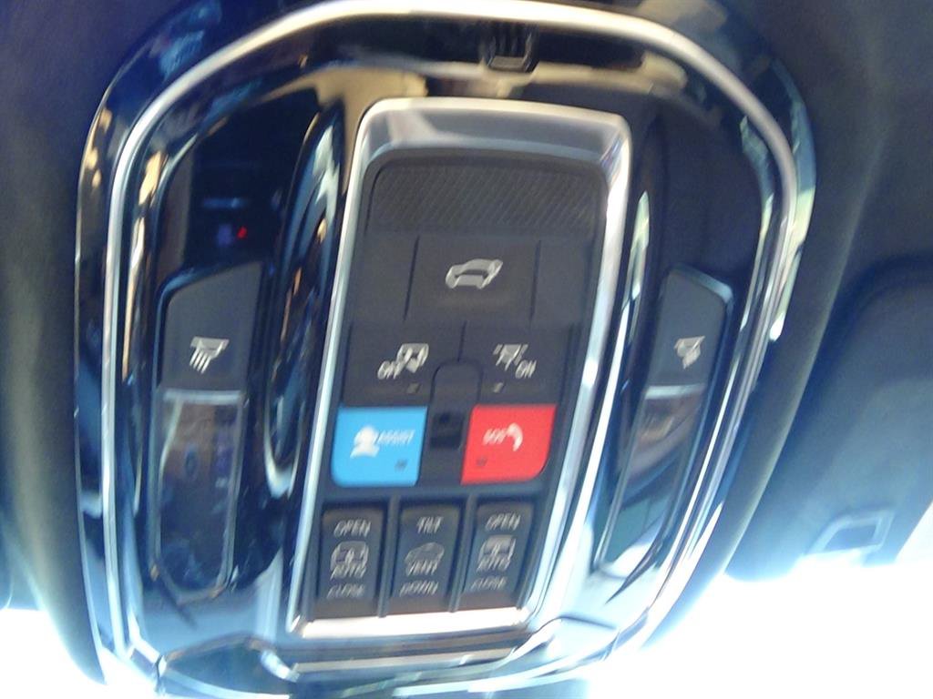 Used 2024 Jeep Grand Cherokee L Summit AWD/4WD image 27