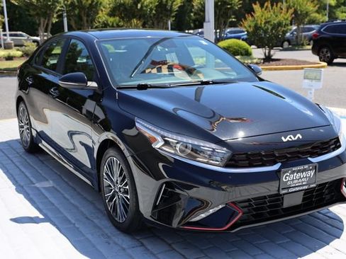 Used 2023 Kia Forte GT-Line w/ GT-Line Premium Package FWD image 7