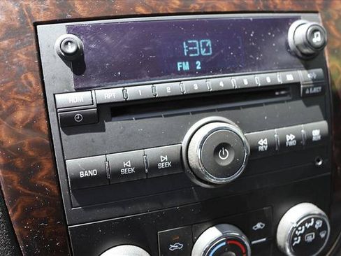 Used 2014 Chevrolet Impala Limited LS FWD image 16