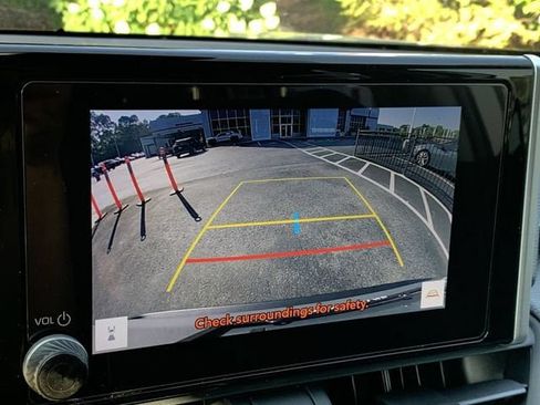 Certified 2025 Toyota RAV4 LE AWD/4WD image 22