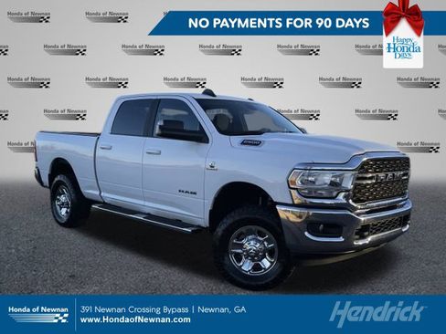 Used 2022 RAM 2500 Big Horn w/ Cold Weather Group image 1