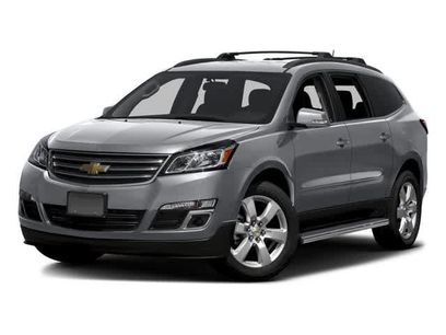 Used 2016 Chevrolet Traverse LT