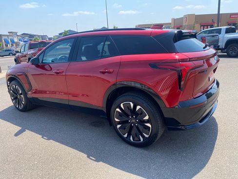 Used 2024 Chevrolet Blazer EV RS AWD/4WD image 3
