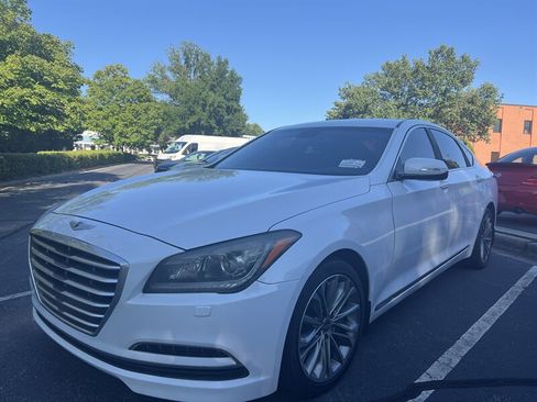 Used 2016 Hyundai Genesis 3.8 AWD/4WD image 10