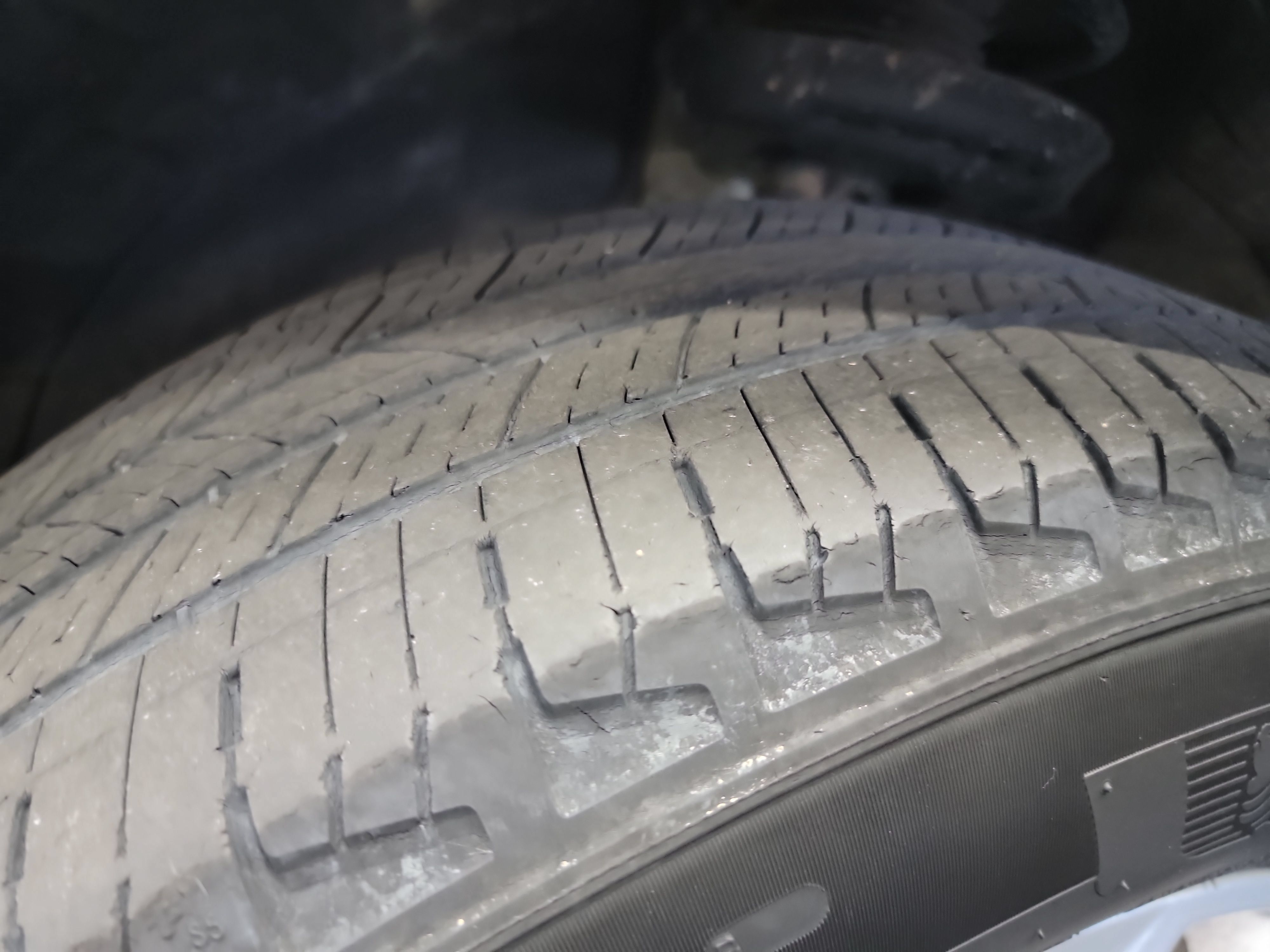 Used 2023 Chevrolet Equinox LT FWD image 30