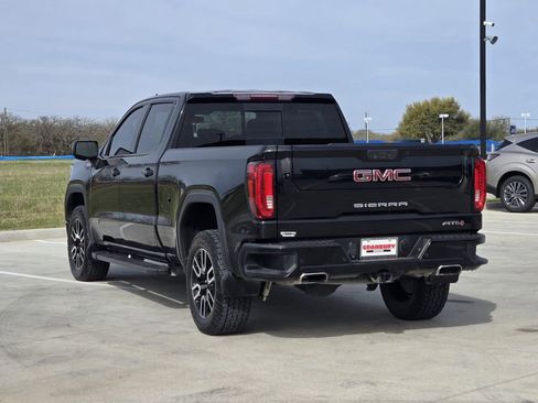 Used 2020 GMC Sierra 1500 AT4 w/ AT4 Premium Package image 4