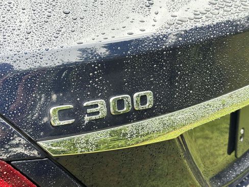 Used 2017 Mercedes-Benz C 300 Sedan image 33