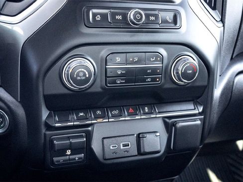 Used 2024 Chevrolet Silverado 1500 Custom w/ Turbomax Blackout Package image 24