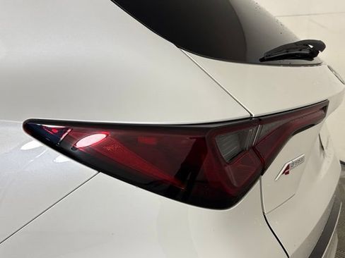 Used 2022 Acura MDX A-Spec AWD/4WD image 11