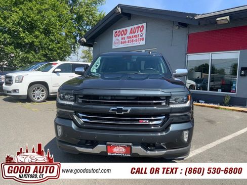 Used 2017 Chevrolet Silverado 1500 LTZ Z71 w/ LTZ Plus Package AWD/4WD image 2