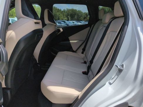 New 2025 BMW X3 xDrive30i w/ Convenience Package AWD/4WD image 14