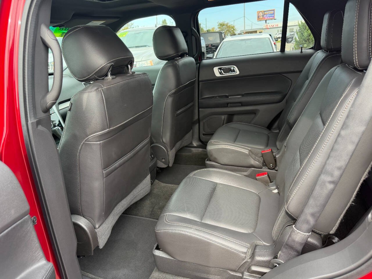 Used 2015 Ford Explorer Sport w/ Equipment Group 401A AWD/4WD image 11