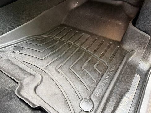 Used 2022 RAM 1500 Limited w/ Body Color Bumper Group AWD/4WD image 44