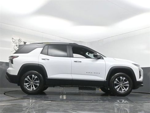 New 2026 Chevrolet Equinox LT w/ LPO, Floor Liner Package image 31