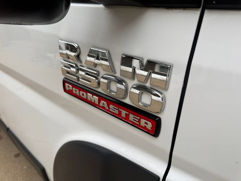 Used 2017 RAM ProMaster 2500 image 38
