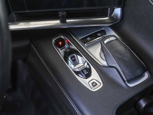 Used 2020 Chevrolet Corvette Stingray Preferred Cpe w/ 2LT Preferred Equipment Group image 11