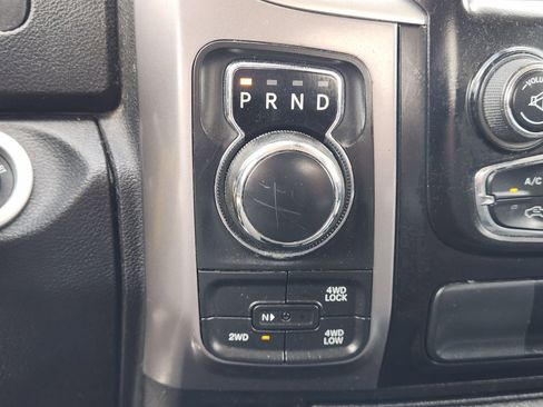 Used 2023 RAM 1500 Classic SLT w/ Electronics Group AWD/4WD image 22