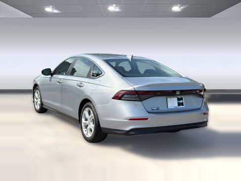 Used 2024 Honda Accord LX image 3