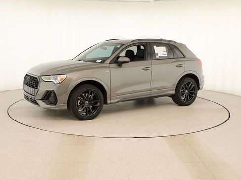 New 2025 Audi Q3 2.0T Premium AWD/4WD image 13