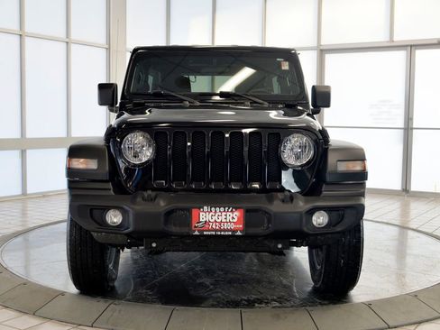 Used 2021 Jeep Wrangler Unlimited Sport image 3