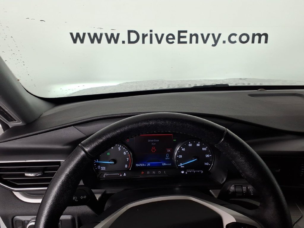 Used 2021 Ford Explorer XLT w/ Equipment Group 202A AWD/4WD image 24