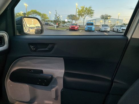 Used 2025 Ford Maverick XLT w/ Equipment Group 301A image 15