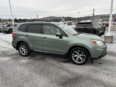 Used 2015 Subaru Forester 2.5i Touring w/ Eyesight & Navigation System image 5