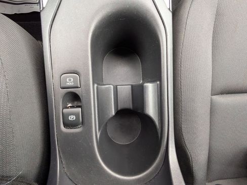 Used 2024 Toyota Corolla LE image 19