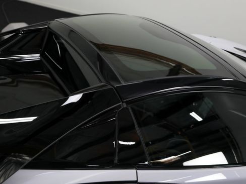 Used 2022 McLaren 765LT RWD image 11