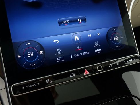 Used 2024 Mercedes-Benz C 300 4MATIC Sedan image 72