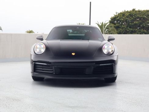 Certified 2024 Porsche 911 Carrera T RWD image 6