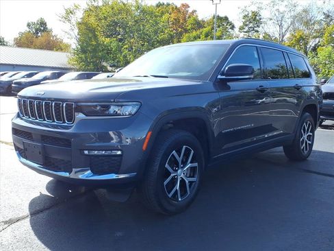 Certified 2024 Jeep Grand Cherokee L Limited w/ Luxury Tech Group II image 7
