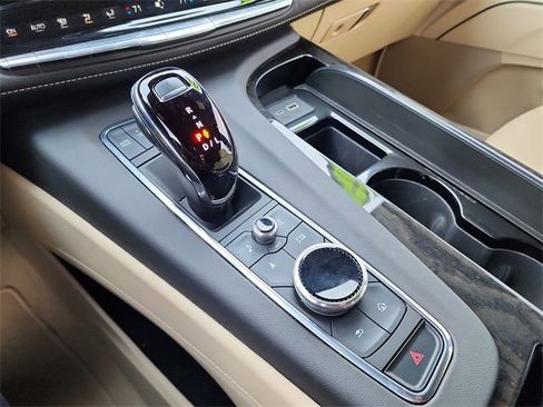 Used 2023 Cadillac Escalade Premium Luxury image 26