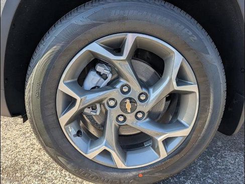 New 2026 Chevrolet Trax LT w/ LT Convenience Package image 21