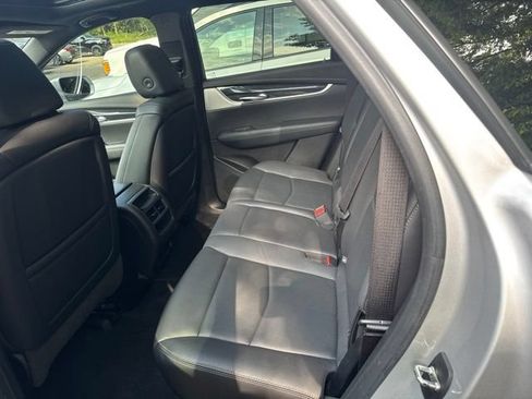 Used 2020 Cadillac XT5 Premium Luxury AWD/4WD image 17