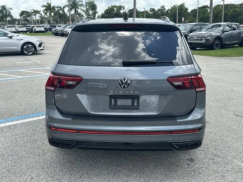 Used 2023 Volkswagen Tiguan SE R-Line FWD image 7